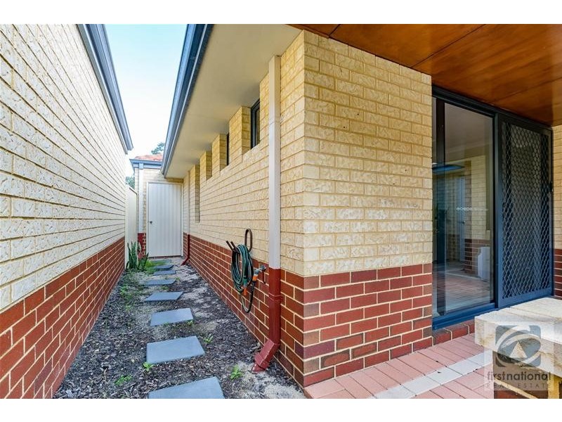 2/65 Seventh Road, Armadale WA 6112