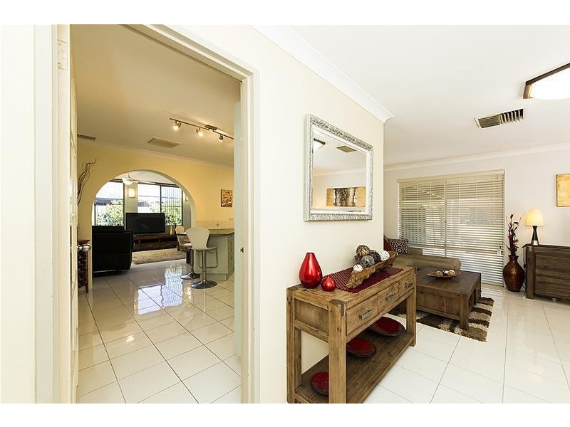 1 Astinal Drive, Gosnells WA 6110