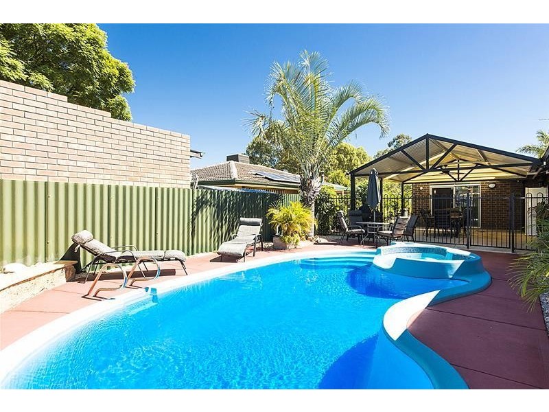 1 Astinal Drive, Gosnells WA 6110