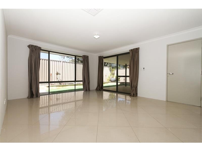 65A Cyril Avenue, High Wycombe WA 6057