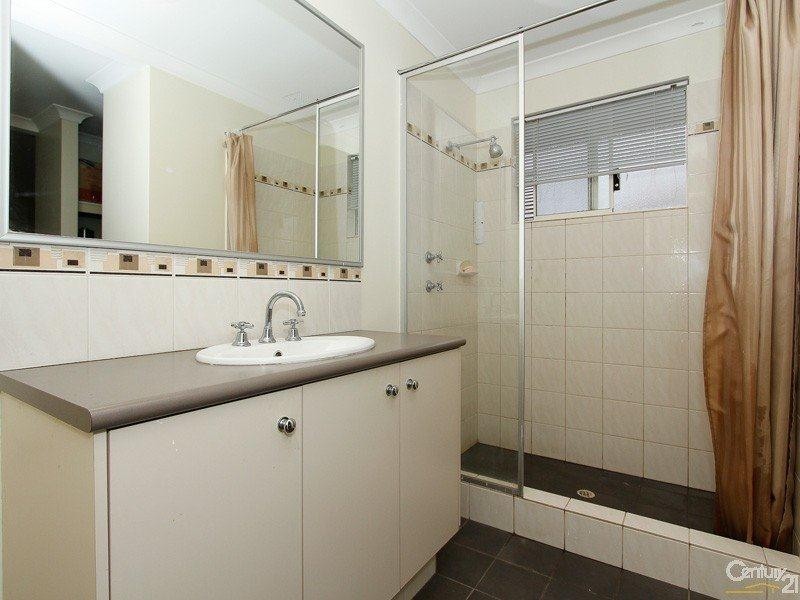 7 Vivien Avenue, Baldivis WA 6171