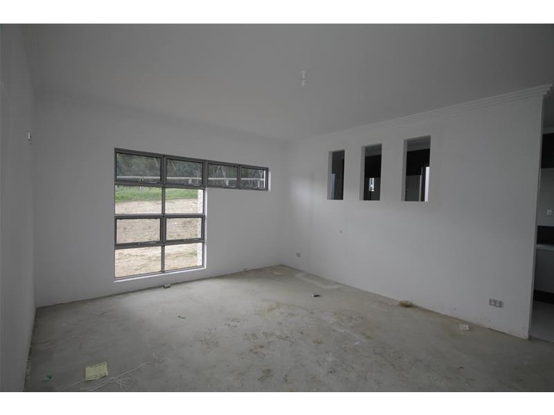 18 Maclean Street, Roleystone WA 6111