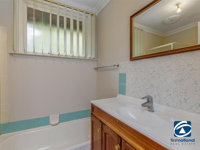 14 Natasha Way, Camillo WA 6111