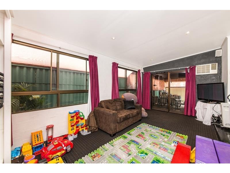 5 Panorama Drive, Kelmscott WA 6111