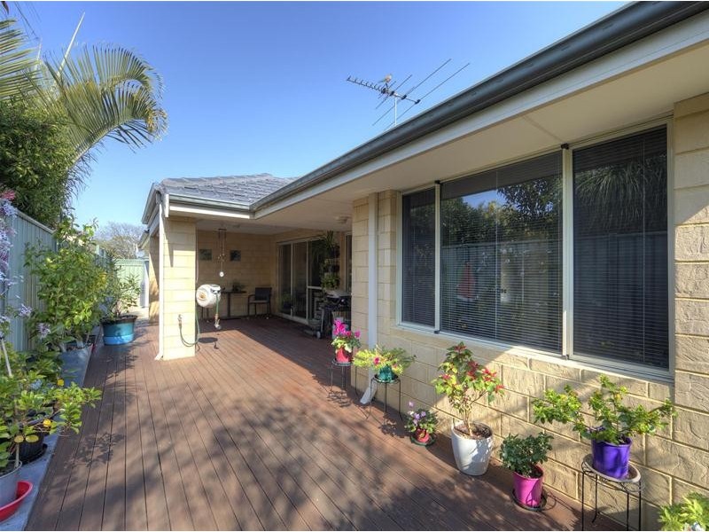 7/456 Kalamunda Road, High Wycombe WA 6057