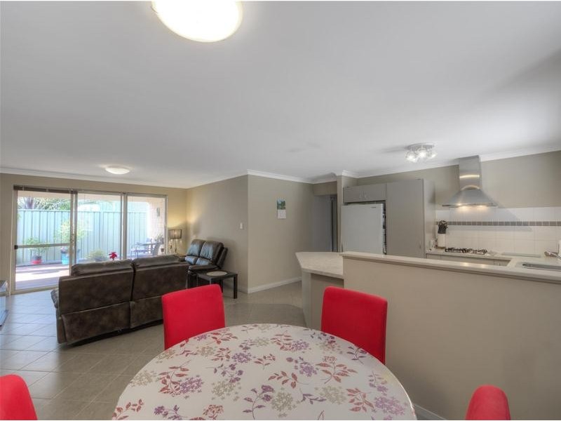 7/456 Kalamunda Road, High Wycombe WA 6057