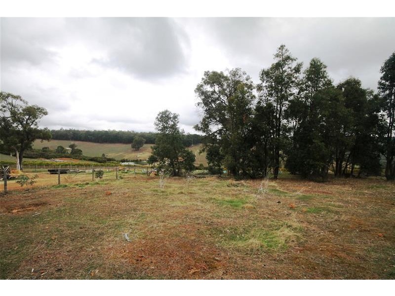 Lot 41/ Ghost Gum Heights, Jarrahdale WA 6124