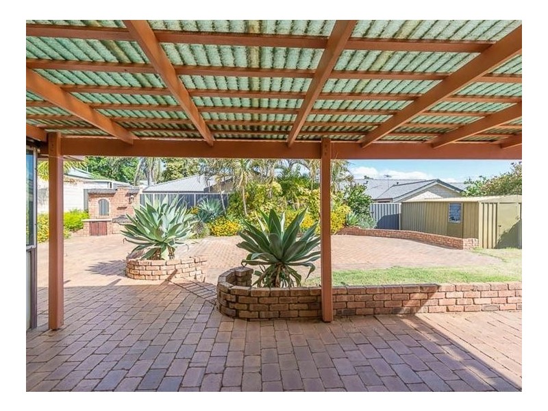 18 Clarence Road, Armadale WA 6112