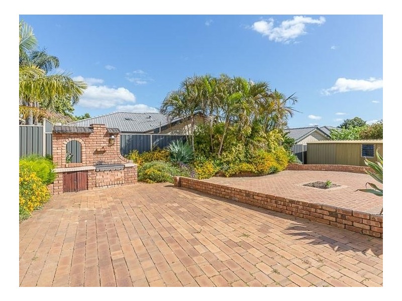 18 Clarence Road, Armadale WA 6112