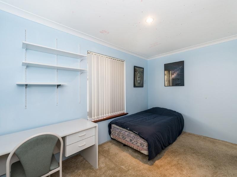 16 Alola Street, Kelmscott WA 6111