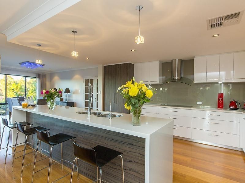 21 Henty Lookout, Roleystone WA 6111