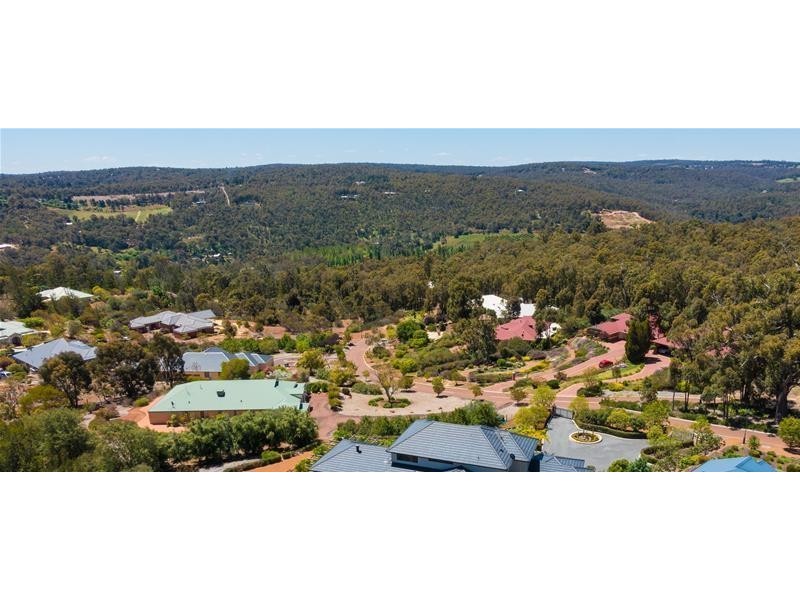 21 Henty Lookout, Roleystone WA 6111