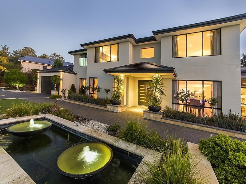 21 Henty Lookout, Roleystone WA 6111