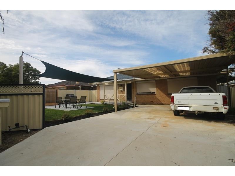 23 Tia Avenue, High Wycombe WA 6057