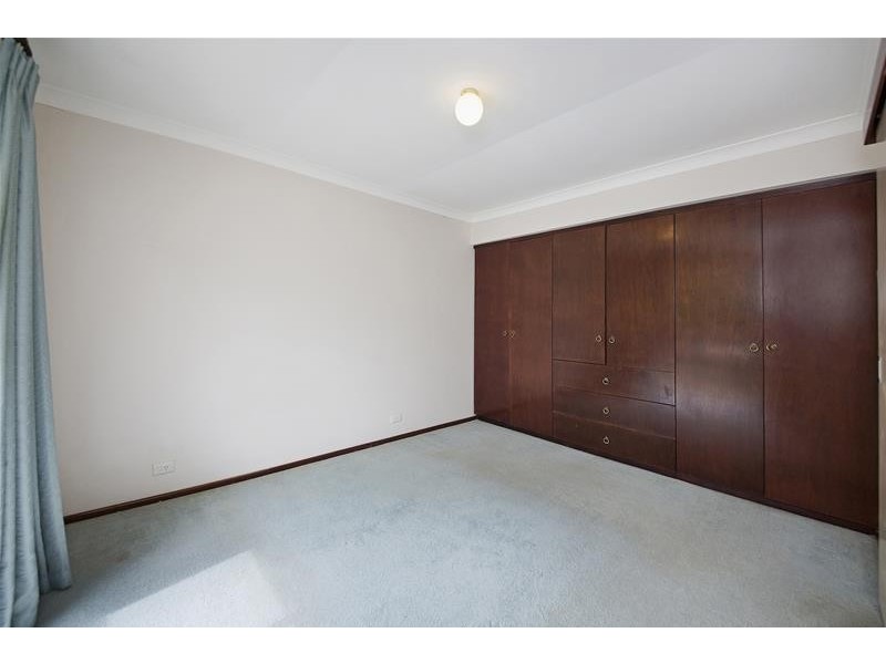 44 Harrison Road, Mount Richon WA 6112