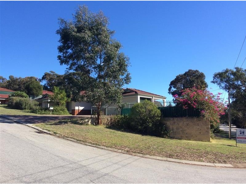 3 Wandoo Street, Mount Nasura WA 6112