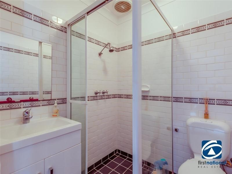 56 Amethyst Crescent, Mount Richon WA 6112