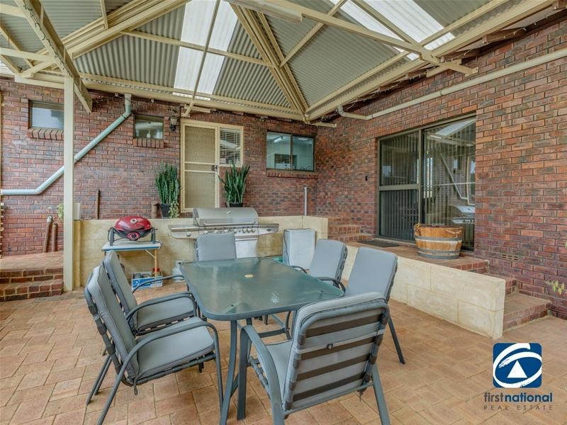 56 Amethyst Crescent, Mount Richon WA 6112