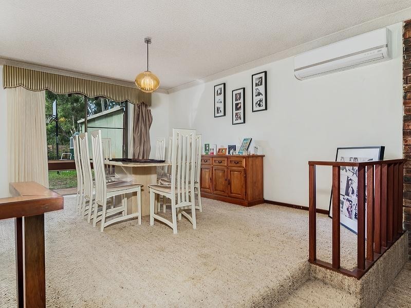 65 Peters Way, Oakford WA 6121