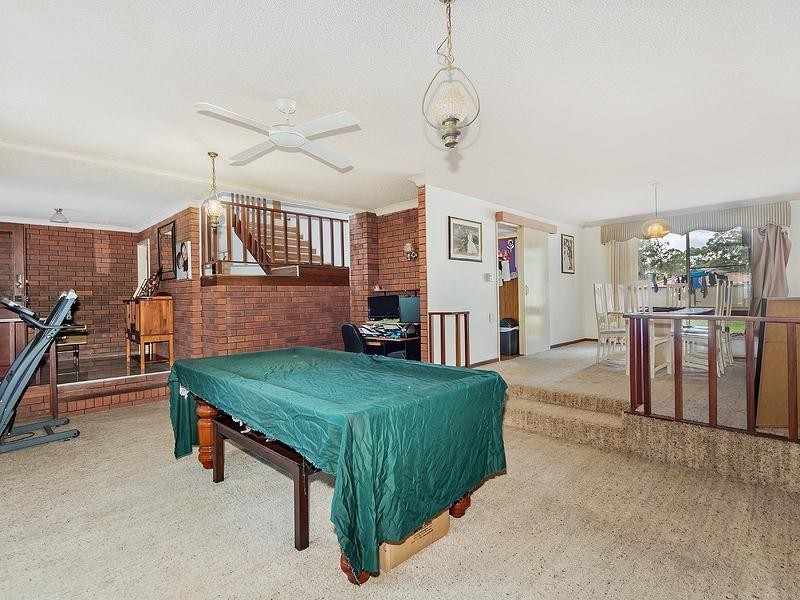 65 Peters Way, Oakford WA 6121