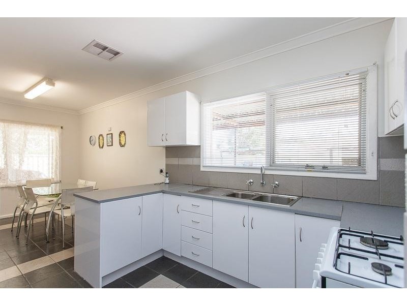 43 Angelo Street, Armadale WA 6112