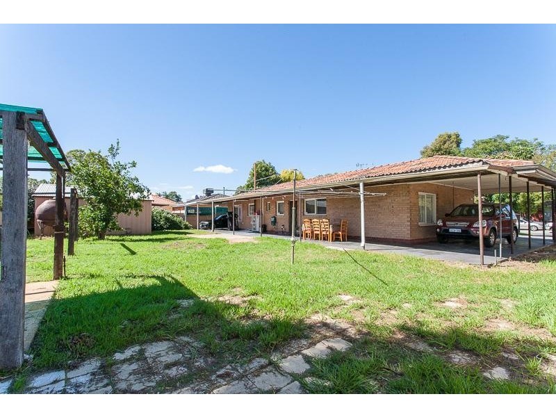 43 Angelo Street, Armadale WA 6112