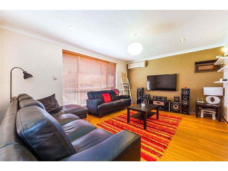 9 Kootingal Road, Armadale WA 6112