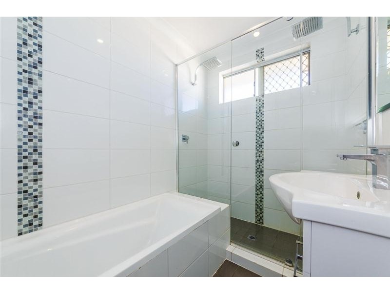 9 Kootingal Road, Armadale WA 6112