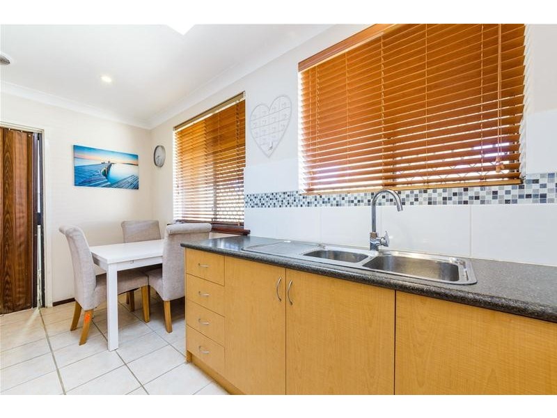 9 Kootingal Road, Armadale WA 6112