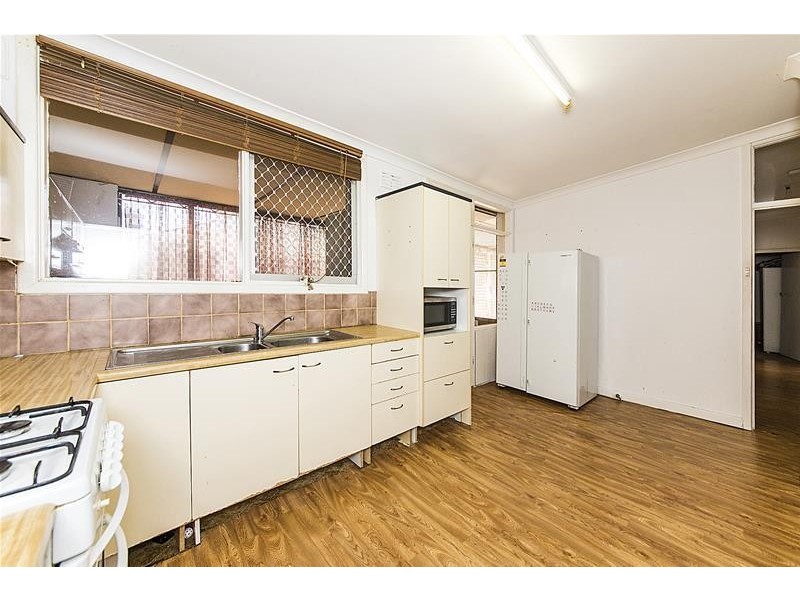 164 Streich Avenue, Kelmscott WA 6111