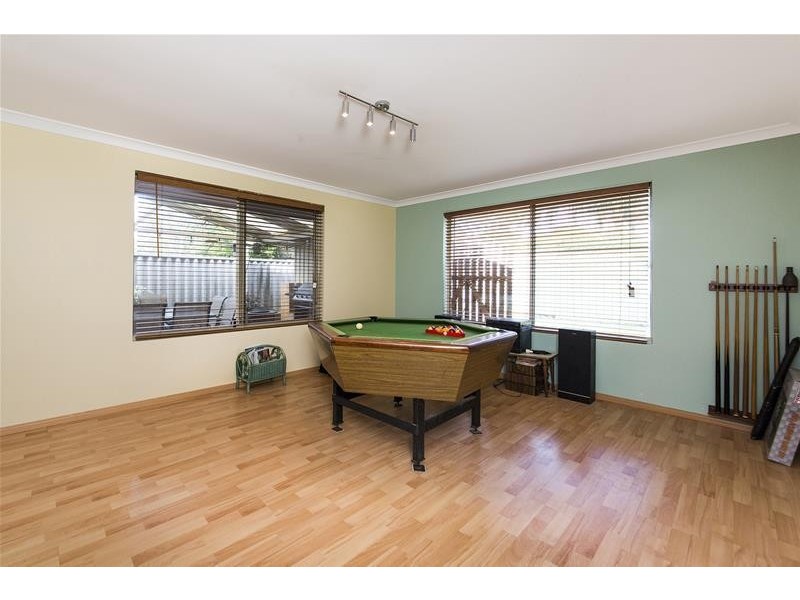 30 Challis Road, Armadale WA 6112