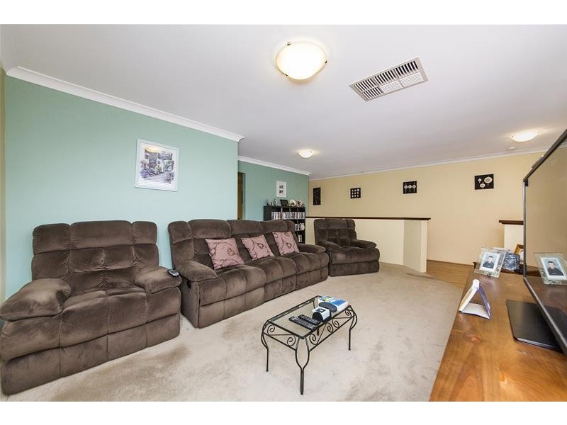 30 Challis Road, Armadale WA 6112