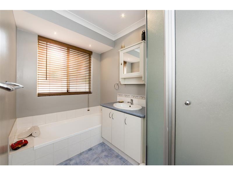 30 Challis Road, Armadale WA 6112