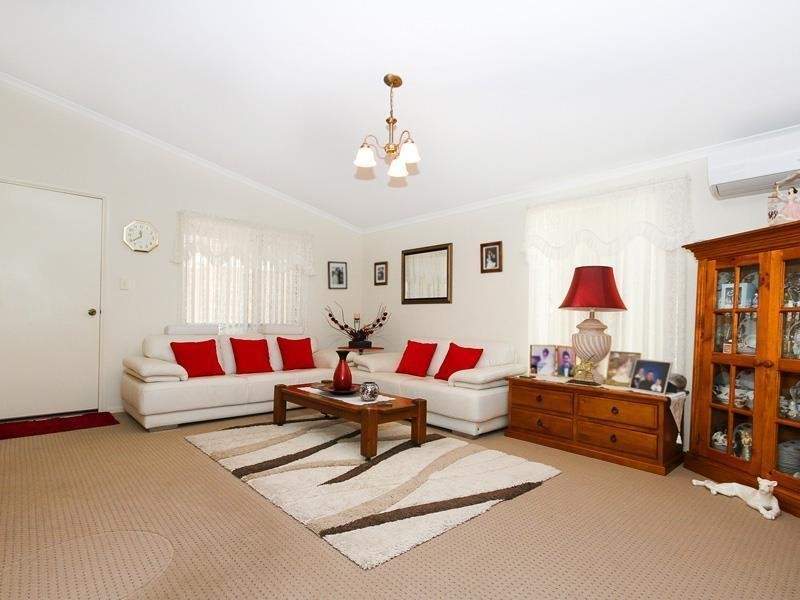 219/270 South Western Highway, Mount Richon WA 6112