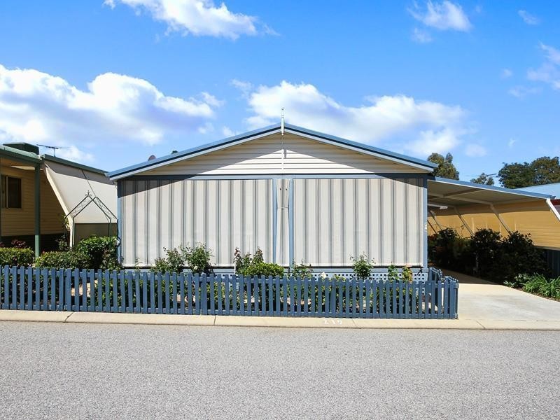 219/270 South Western Highway, Mount Richon WA 6112