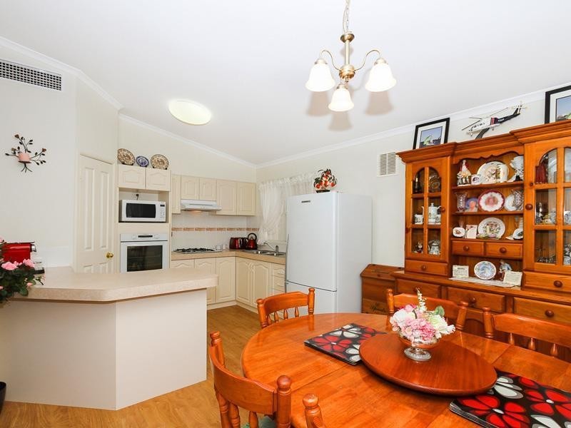 219/270 South Western Highway, Mount Richon WA 6112