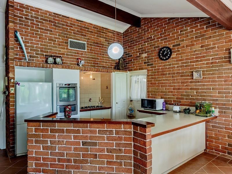 30 Onyx Road, Mount Richon WA 6112