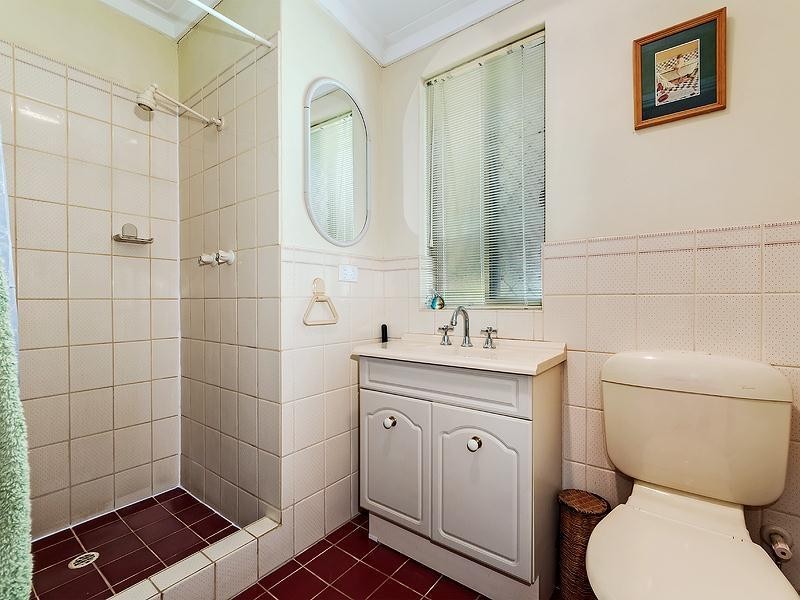 30 Onyx Road, Mount Richon WA 6112