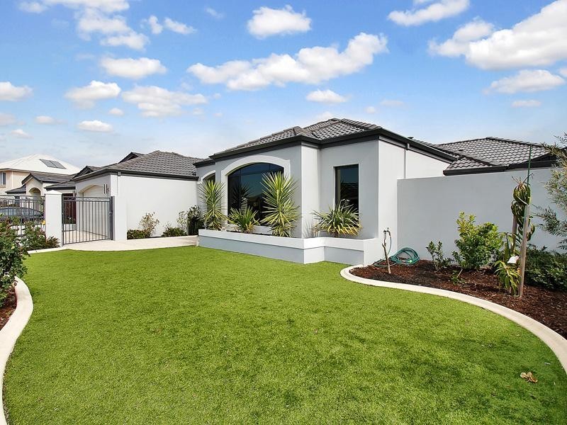 10 Annandale Way, Harrisdale WA 6112