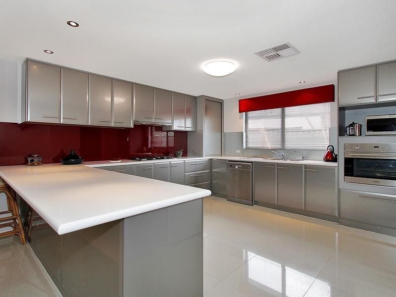 10 Annandale Way, Harrisdale WA 6112