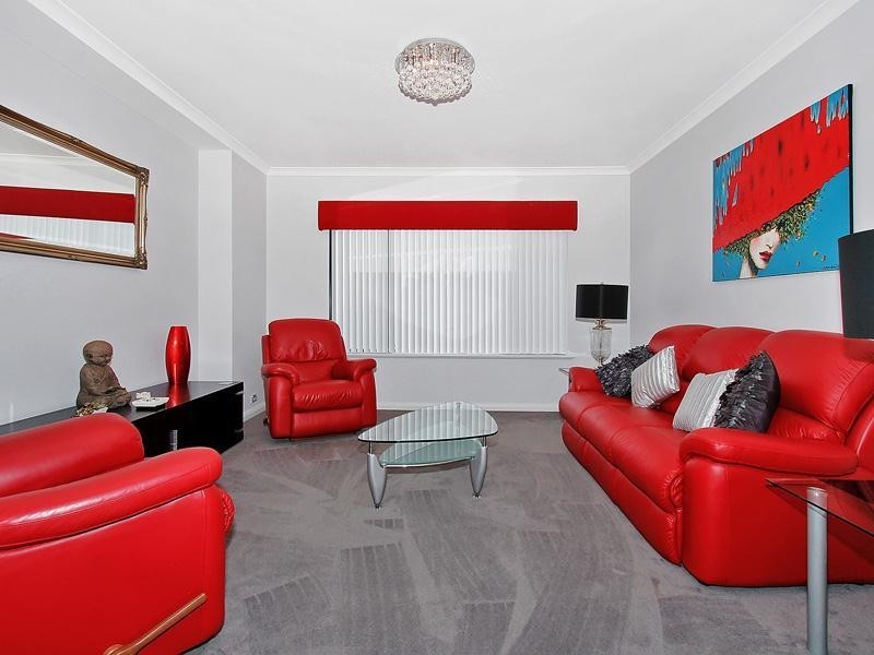 10 Annandale Way, Harrisdale WA 6112