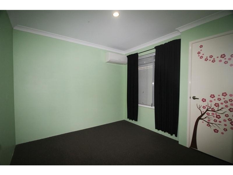 45 Chiltern Avenue, Brookdale WA 6112