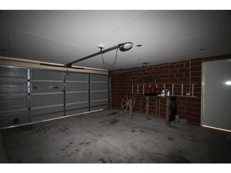 45 Chiltern Avenue, Brookdale WA 6112