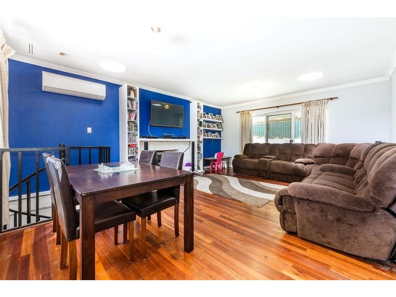 54 Carrick Road, Mount Richon WA 6112