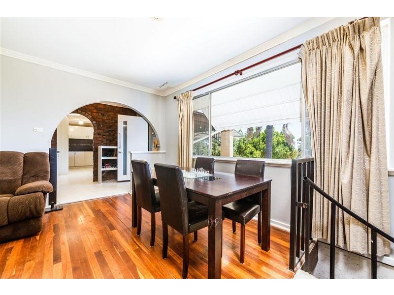 54 Carrick Road, Mount Richon WA 6112