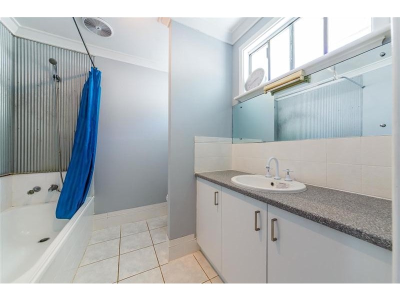 54 Carrick Road, Mount Richon WA 6112