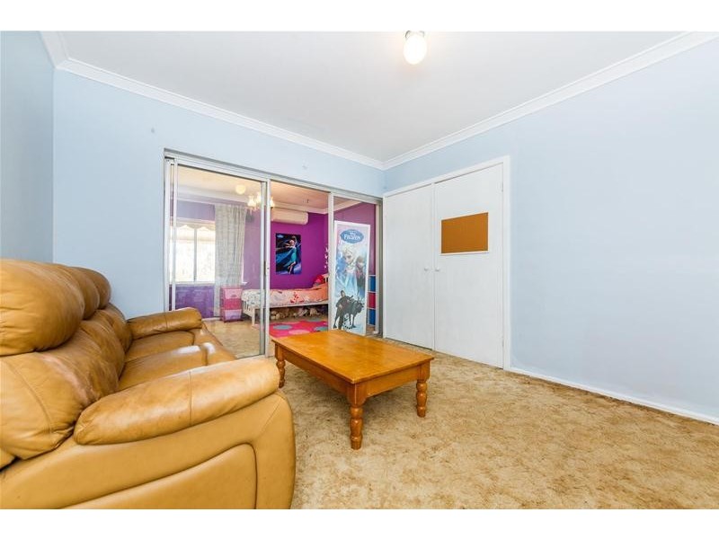 54 Carrick Road, Mount Richon WA 6112