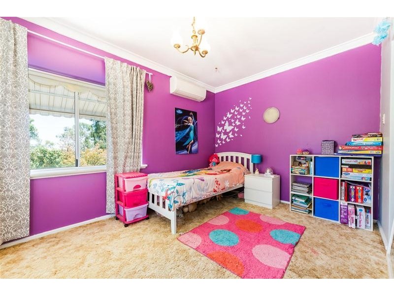 54 Carrick Road, Mount Richon WA 6112