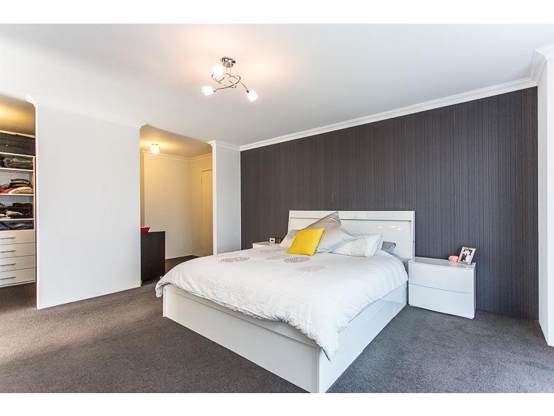 30 Wellman Avenue, Piara Waters WA 6112