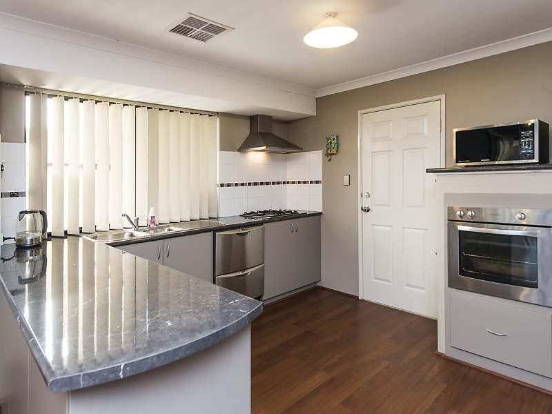 7 Hunt Road, Byford WA 6122